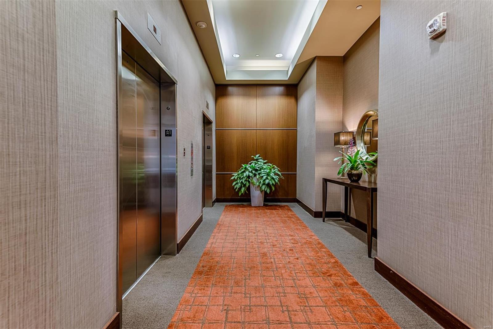 Park East Tower - Residential