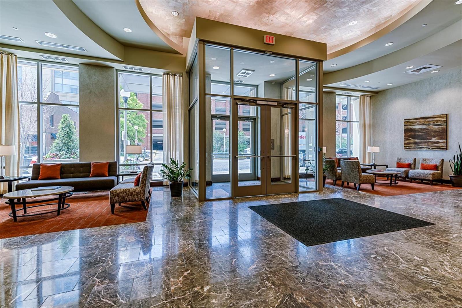 Park East Tower - Residential