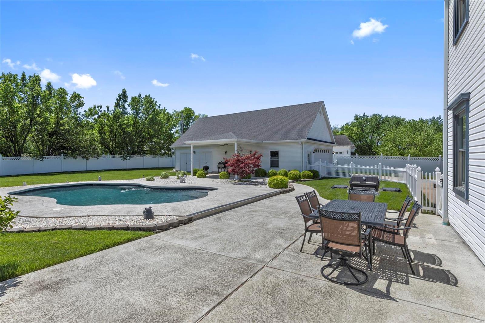 Tyrie Sappington Estate - Residential