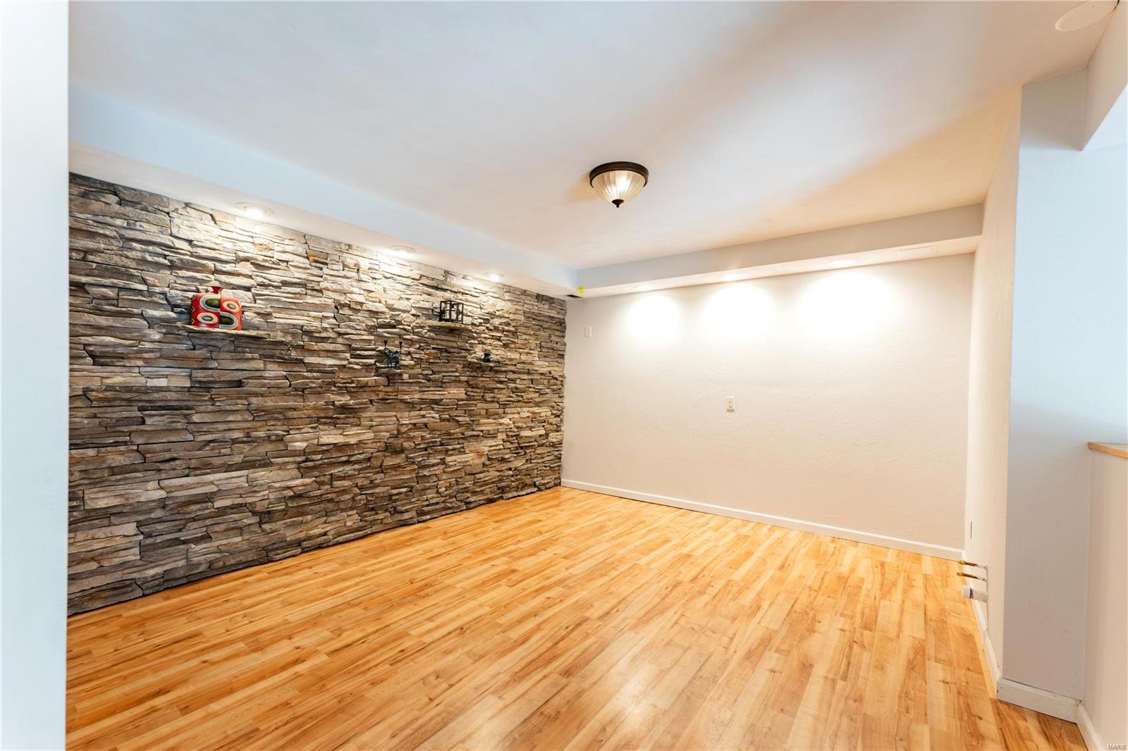 LaSalle Woods - Residential