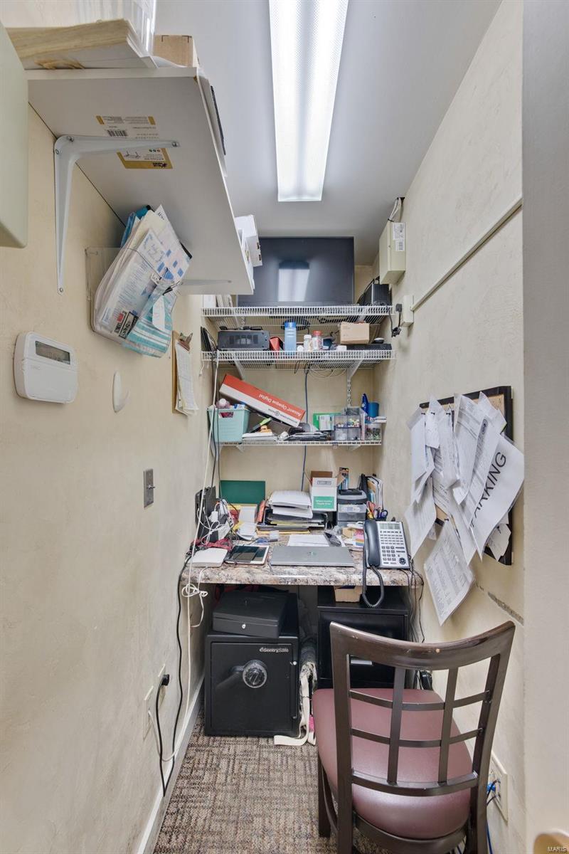 Lt Sub - Commercial Sale