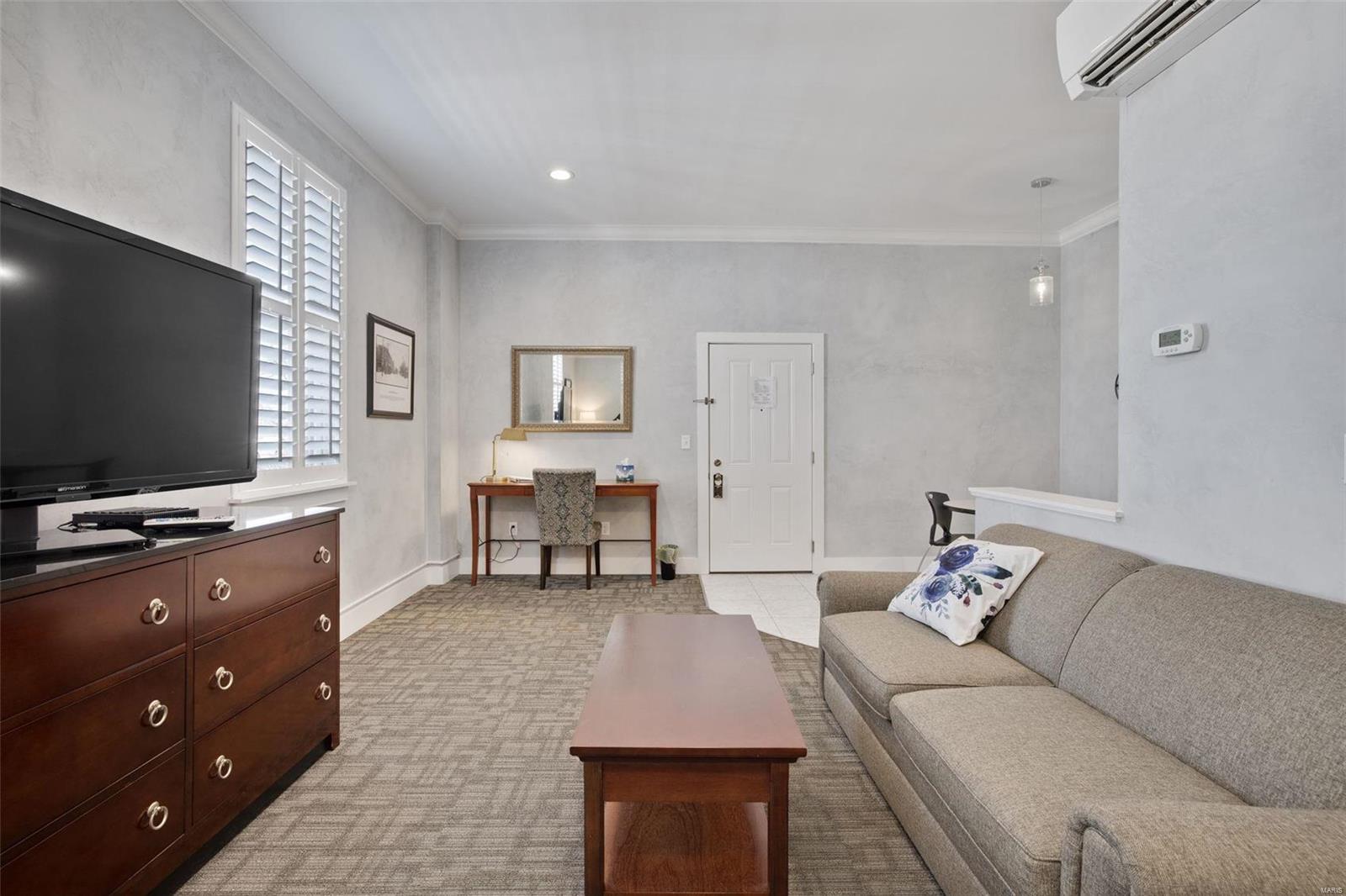 Lt Sub - Commercial Sale