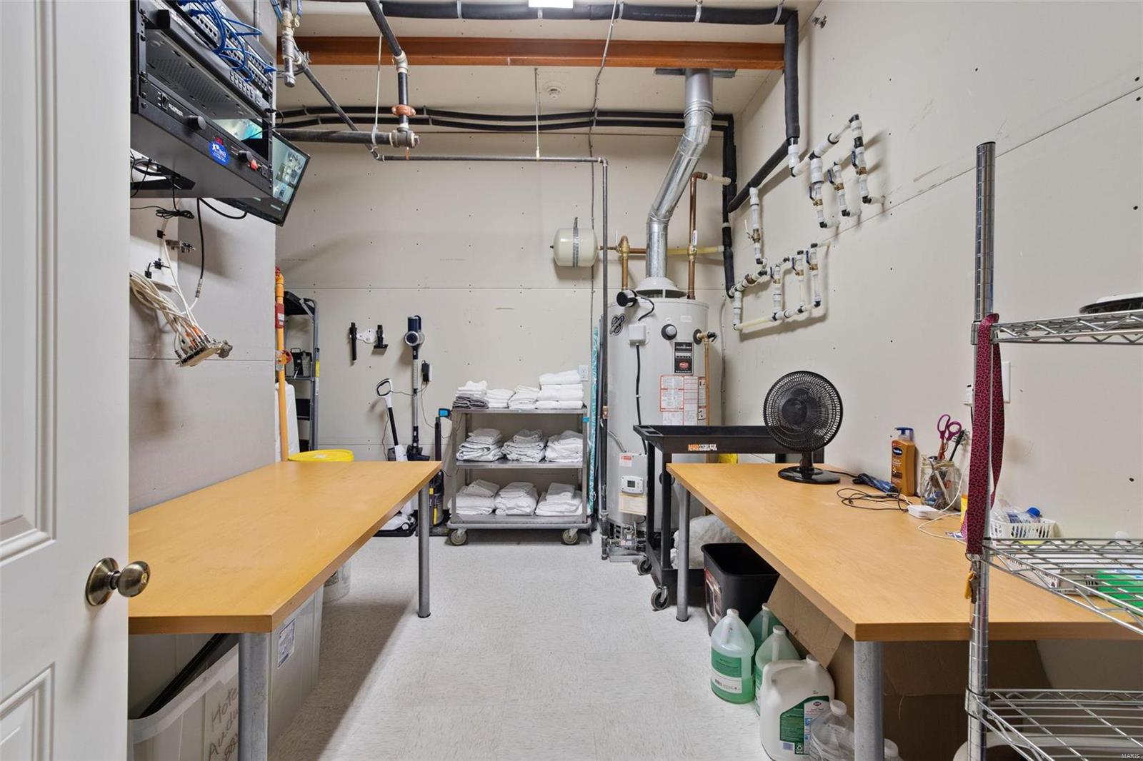 Lt Sub - Commercial Sale