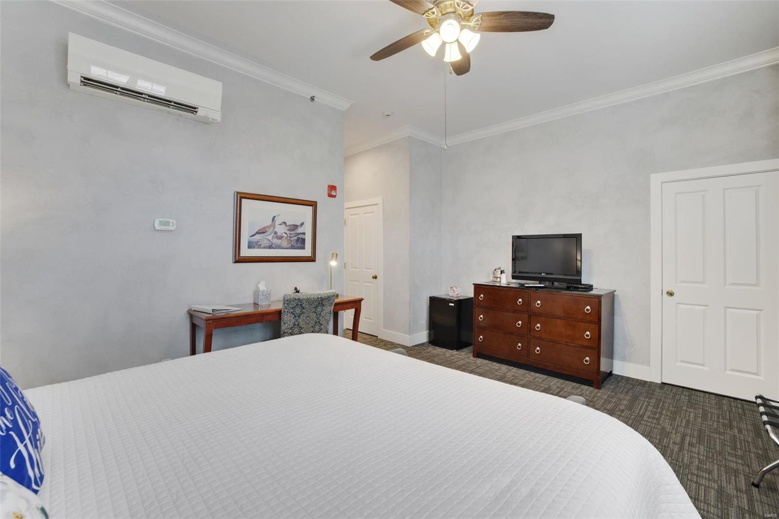 Lt Sub - Commercial Sale