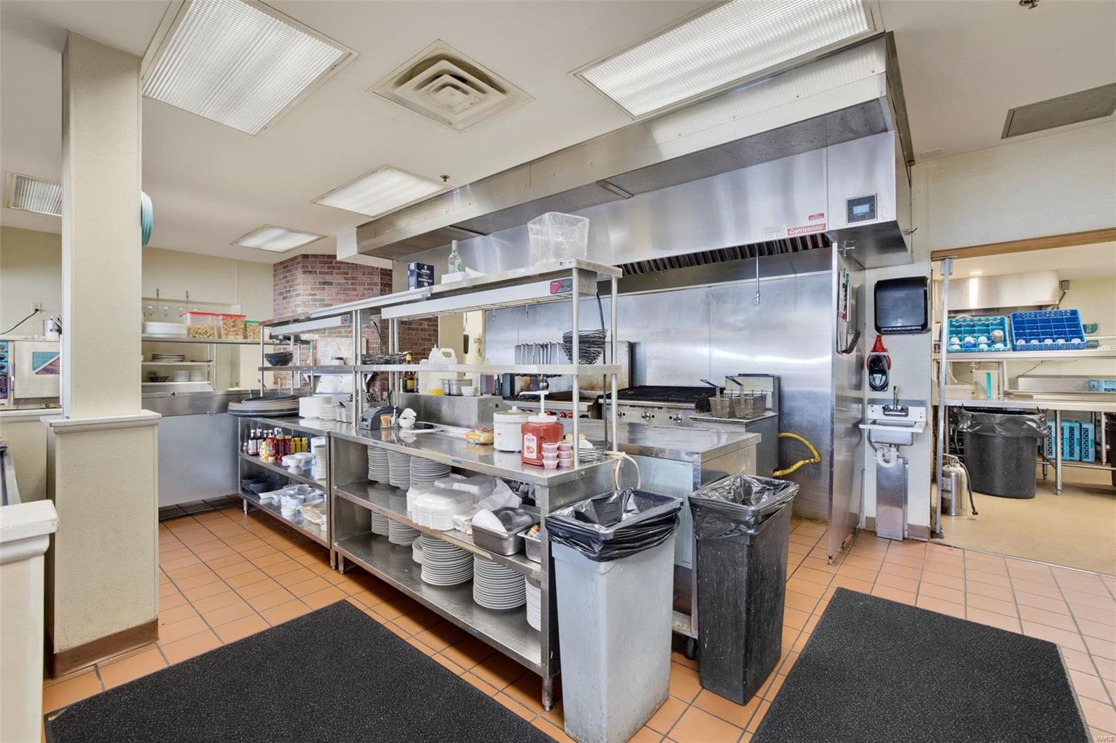 Lt Sub - Commercial Sale