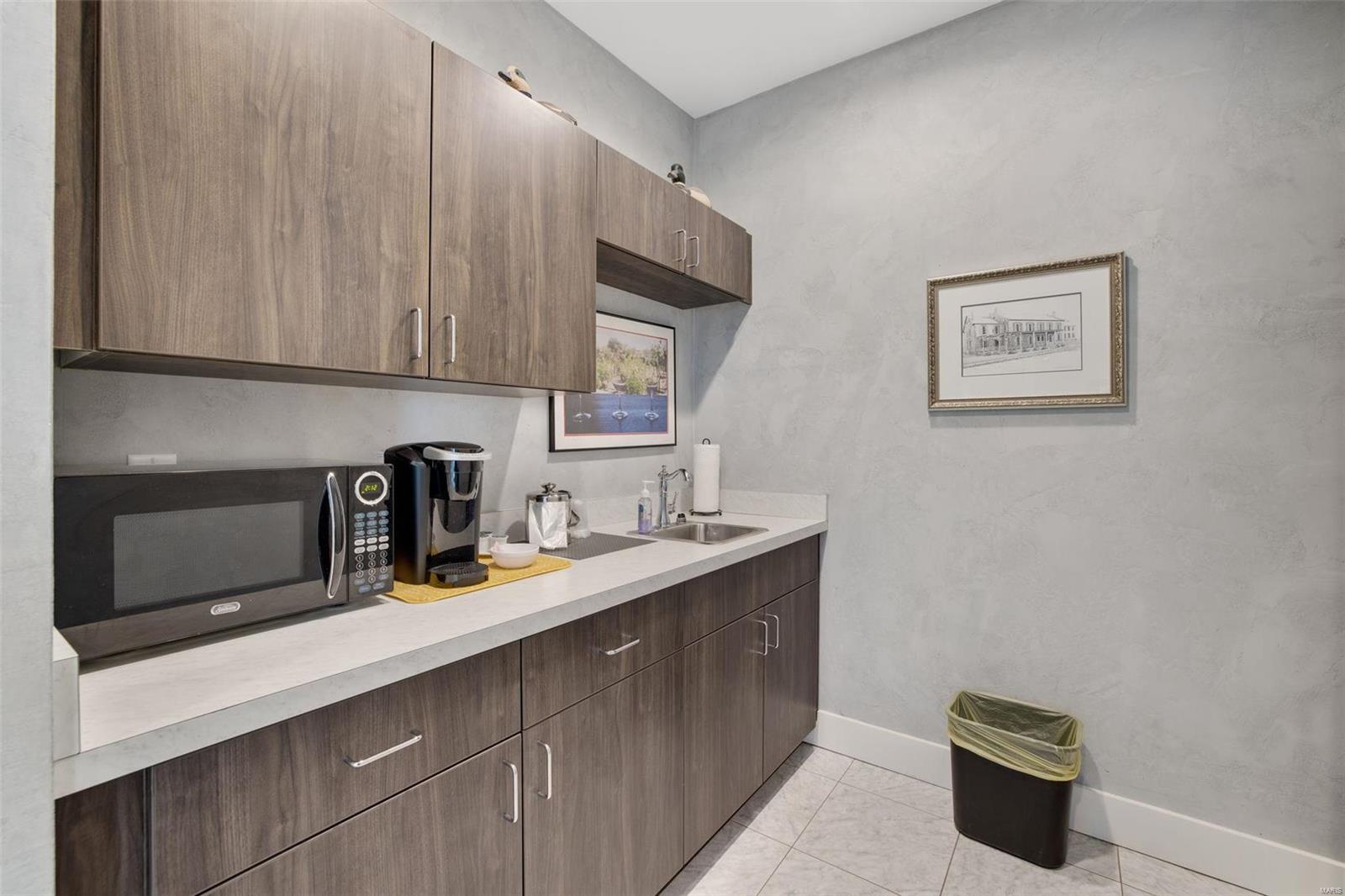 Lt Sub - Commercial Sale