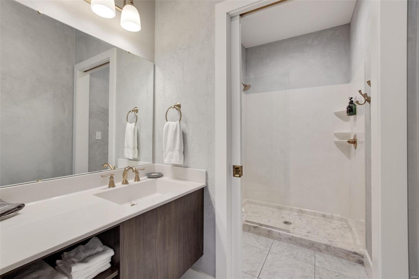 Lt Sub - Commercial Sale