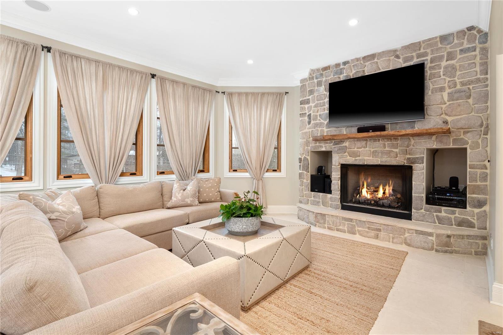 Holiday Lane - Residential