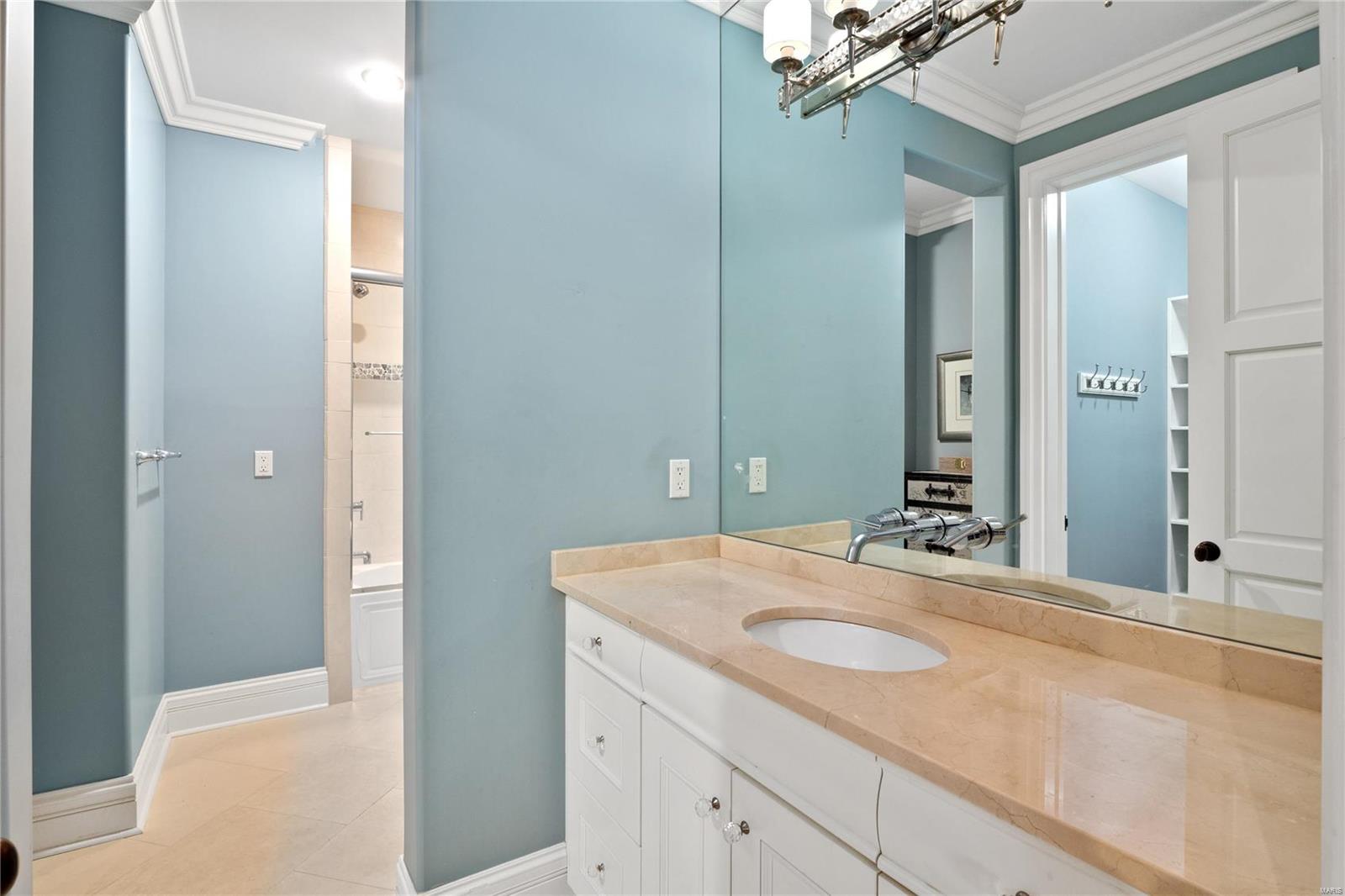 Holiday Lane - Residential