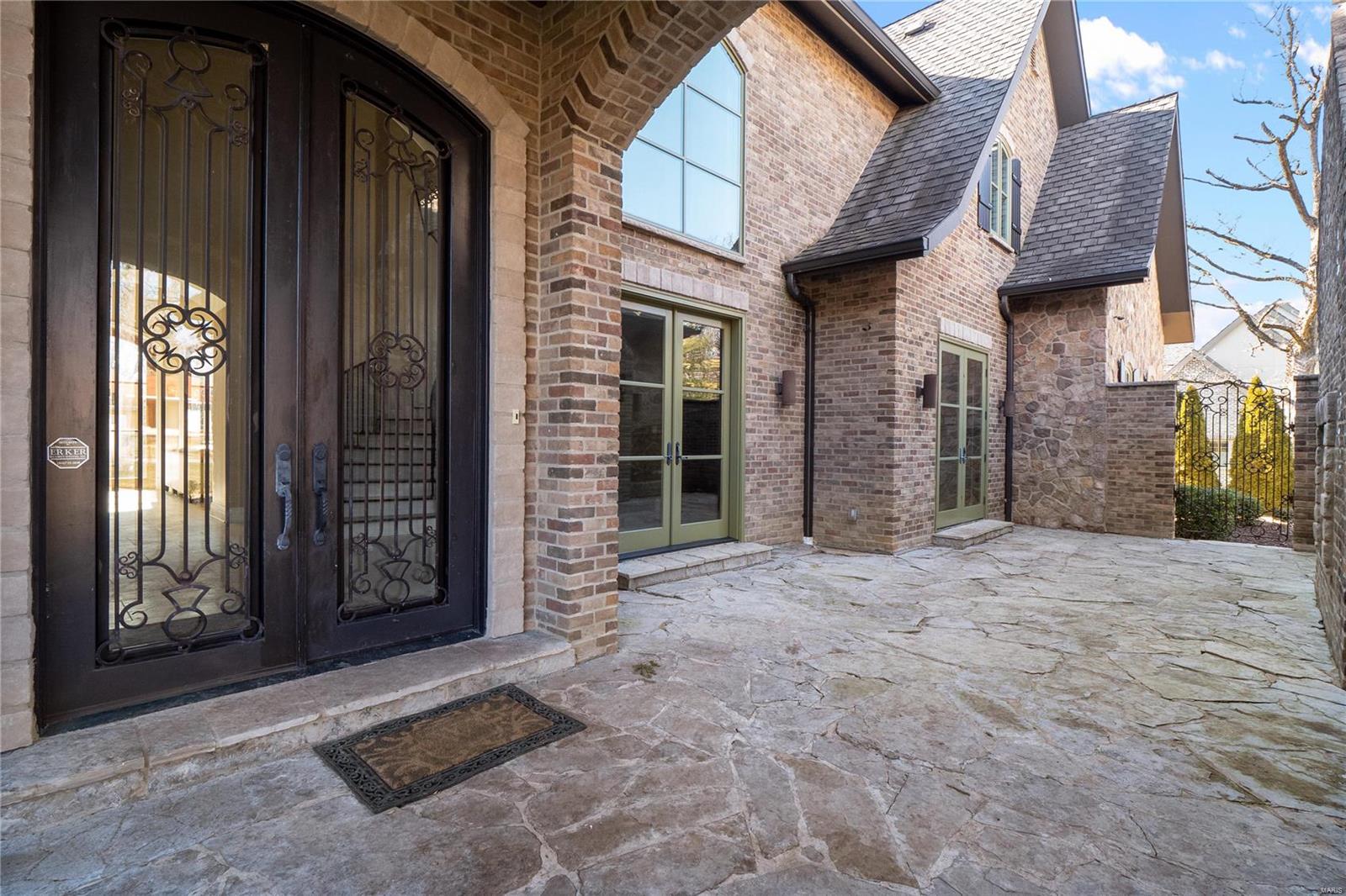 Holiday Lane - Residential