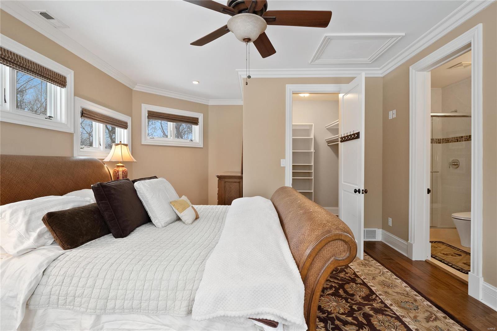 Holiday Lane - Residential