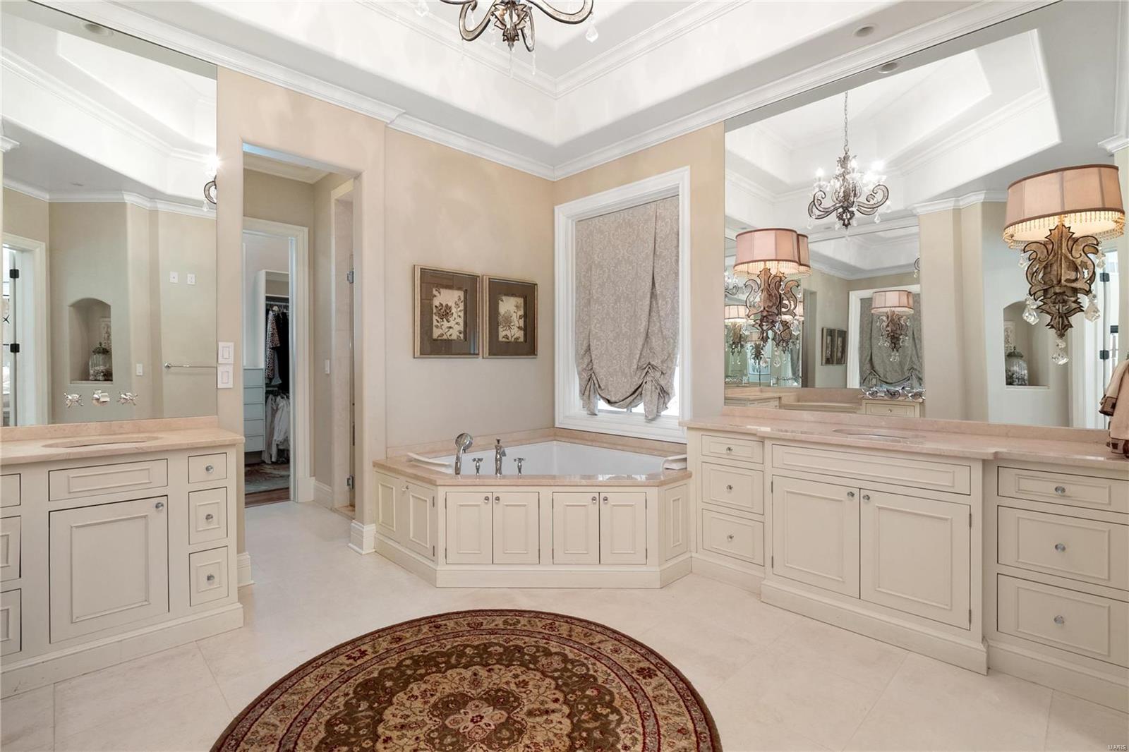 Holiday Lane - Residential