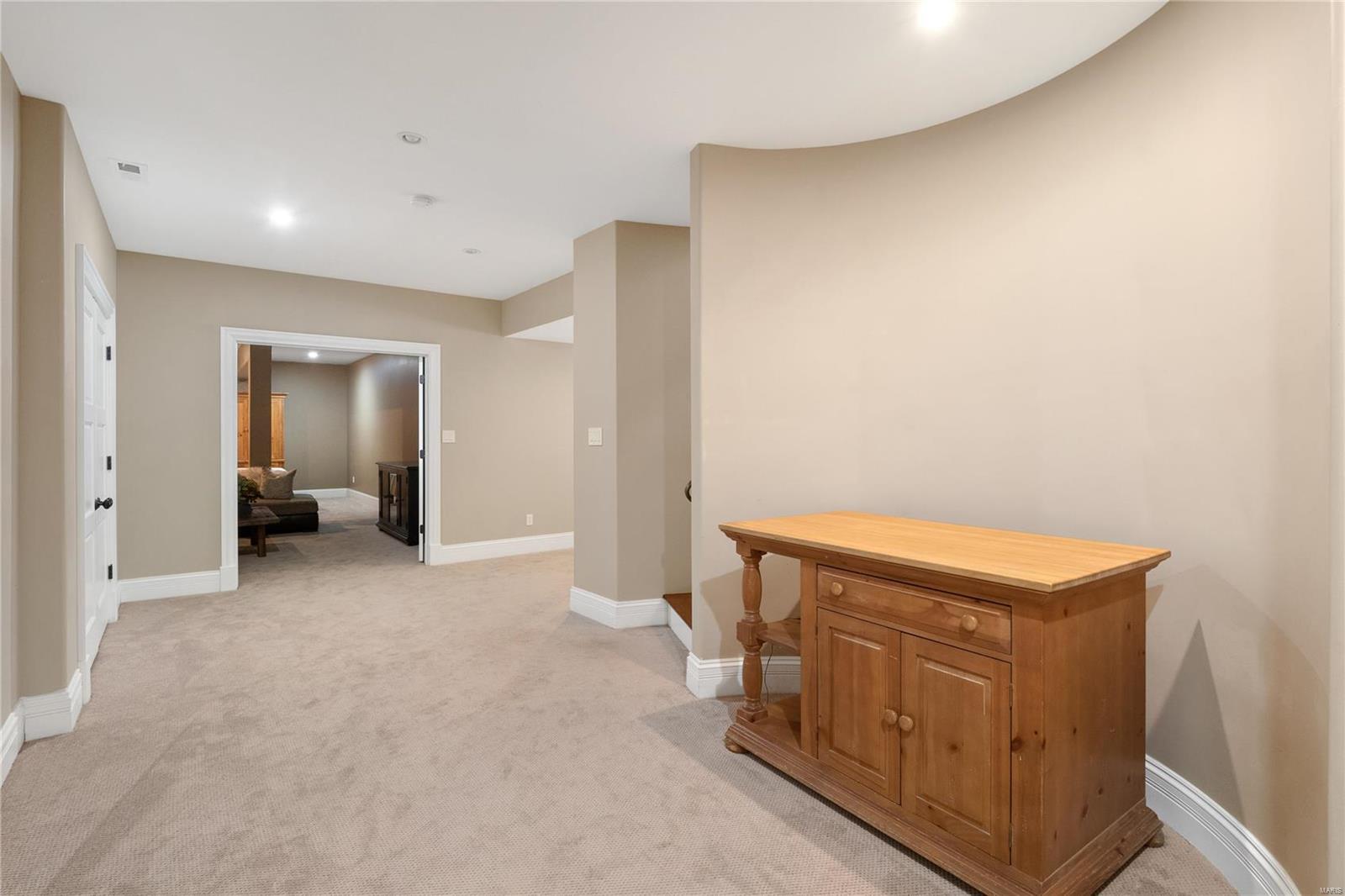 Holiday Lane - Residential