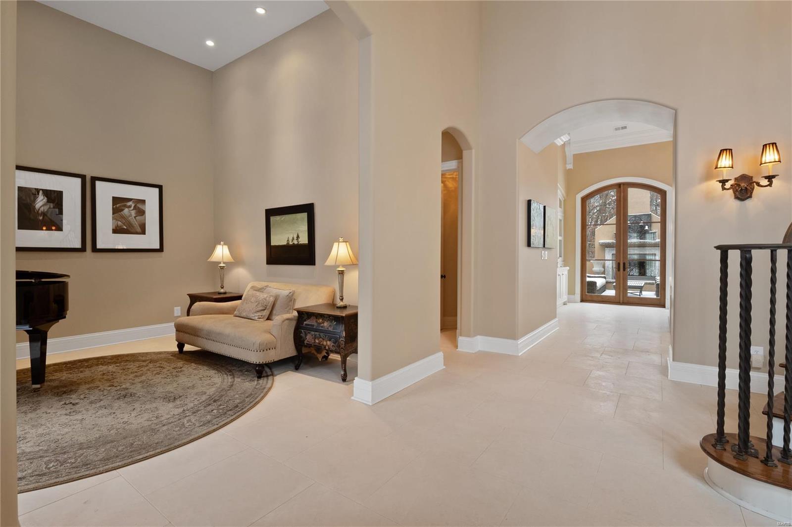 Holiday Lane - Residential