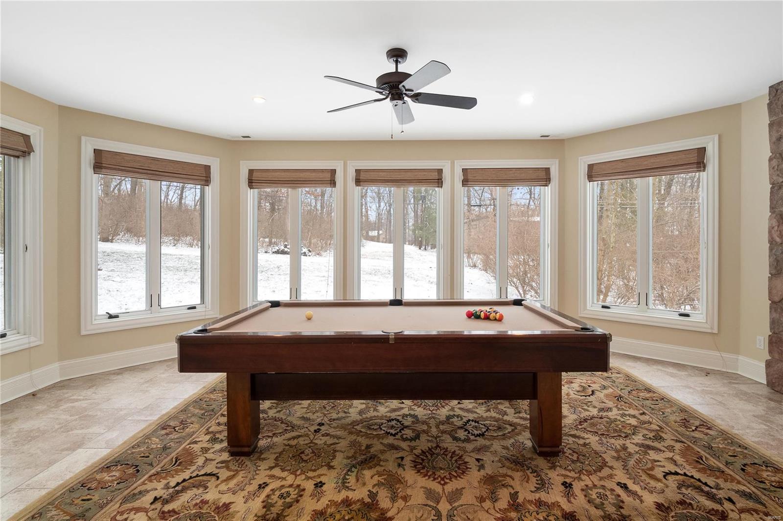 Holiday Lane - Residential