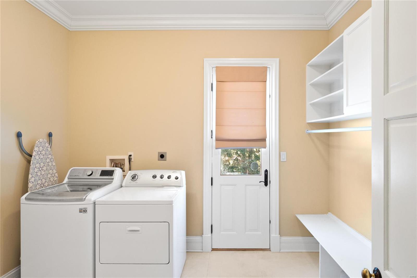 Holiday Lane - Residential