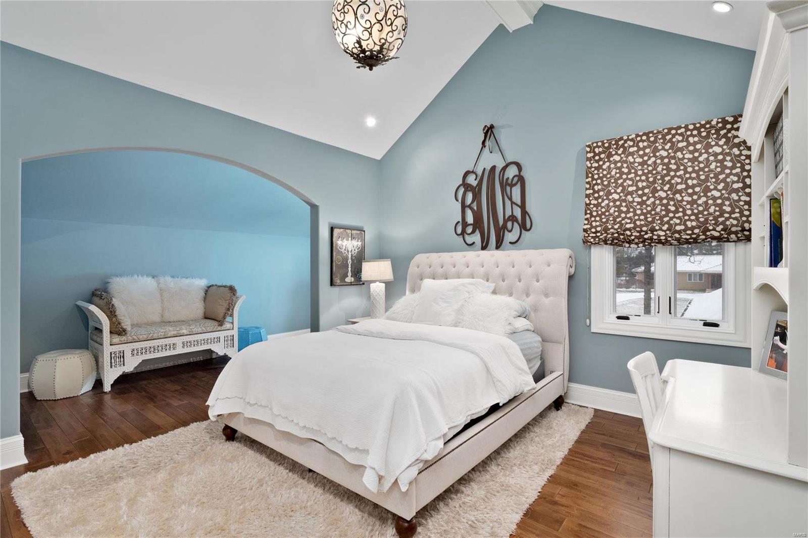 Holiday Lane - Residential