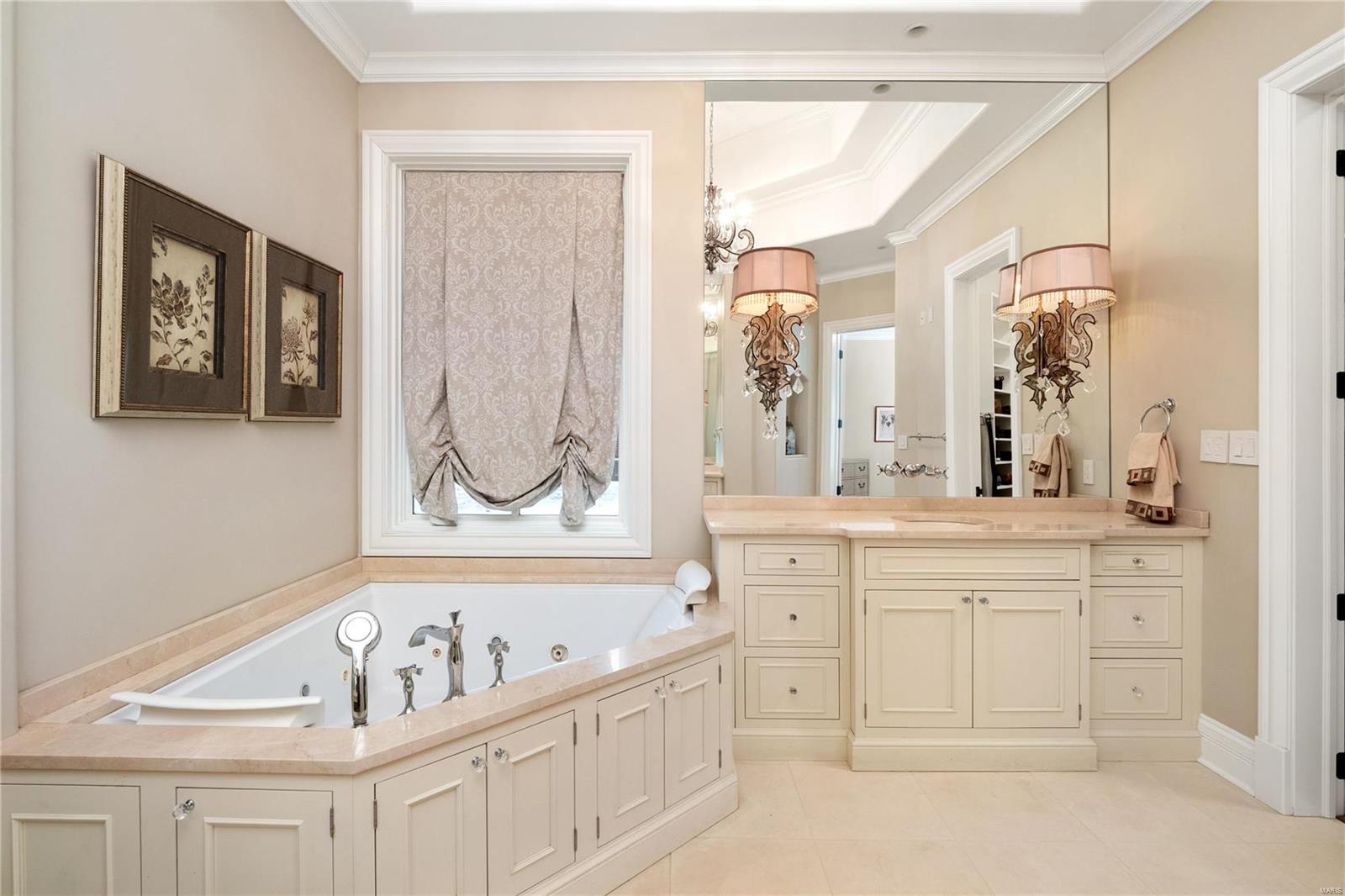 Holiday Lane - Residential