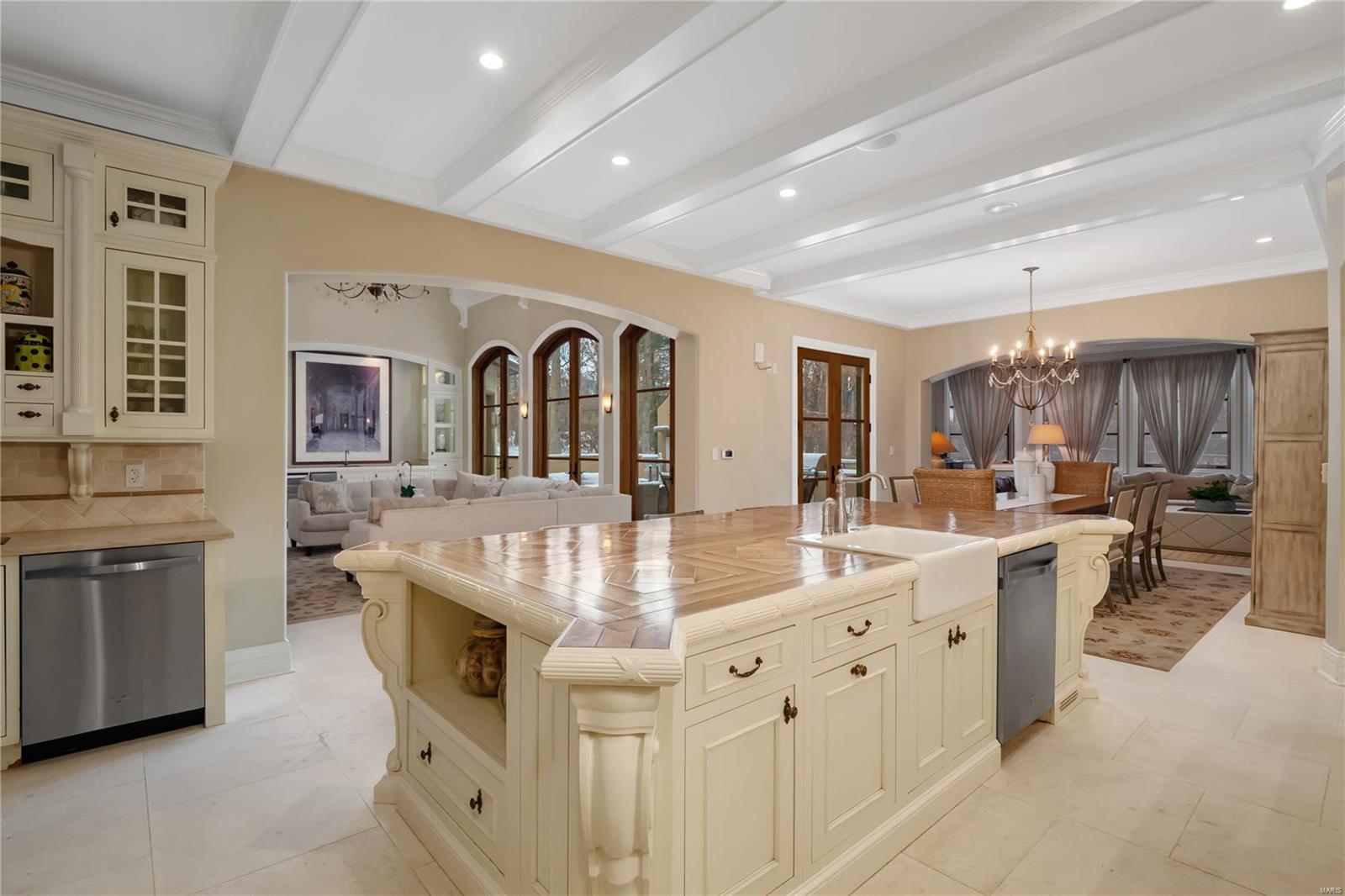 Holiday Lane - Residential