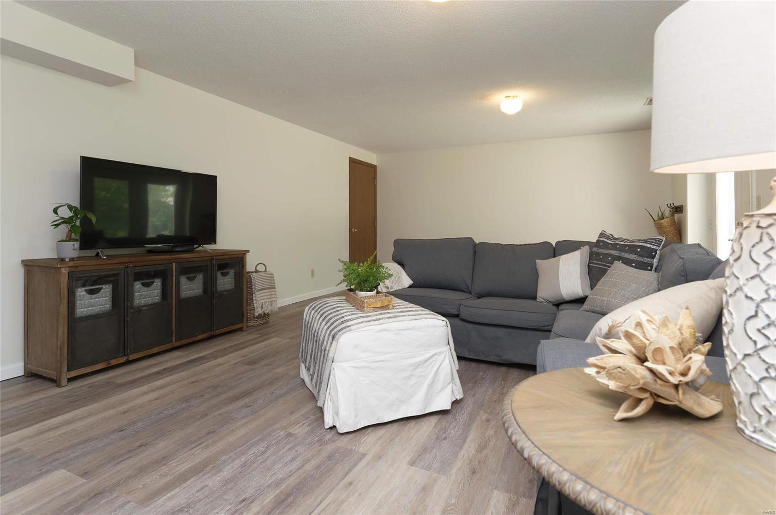 Lsl Patio Green - Residential