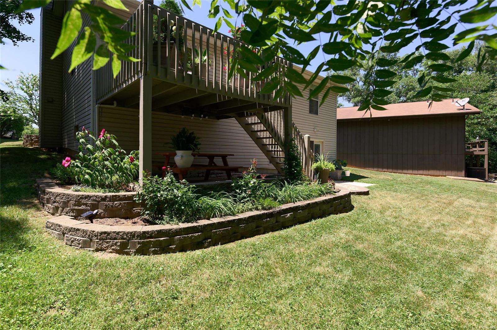 Lsl Patio Green - Residential