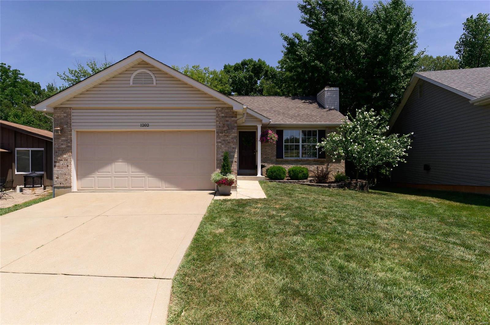 Lsl Patio Green - Residential