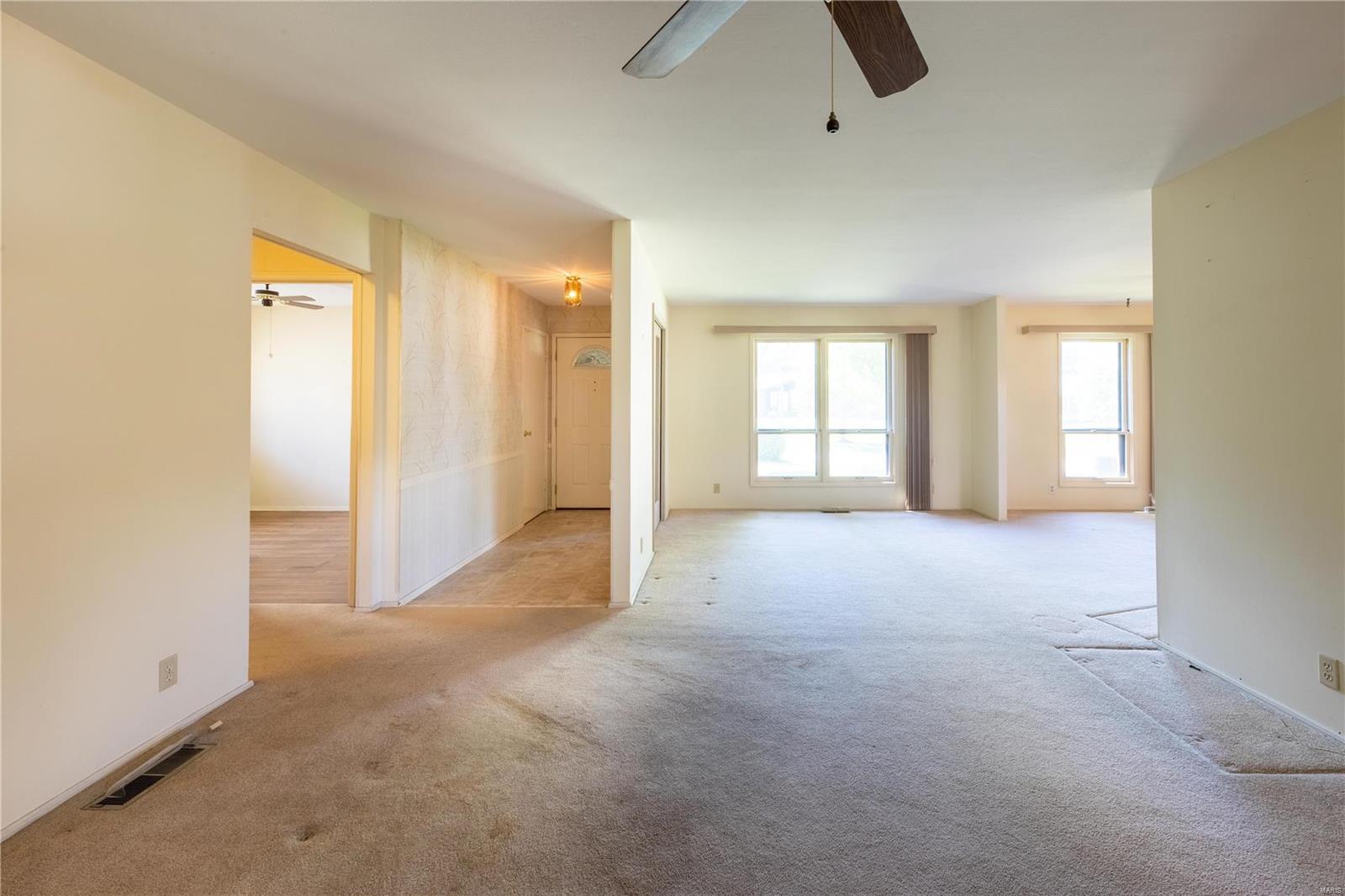 Mayer Wedgwood Green Pheasant Run - Residential