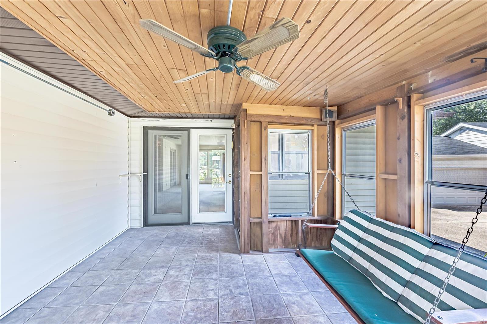 Mayer Wedgwood Green Pheasant Run - Residential