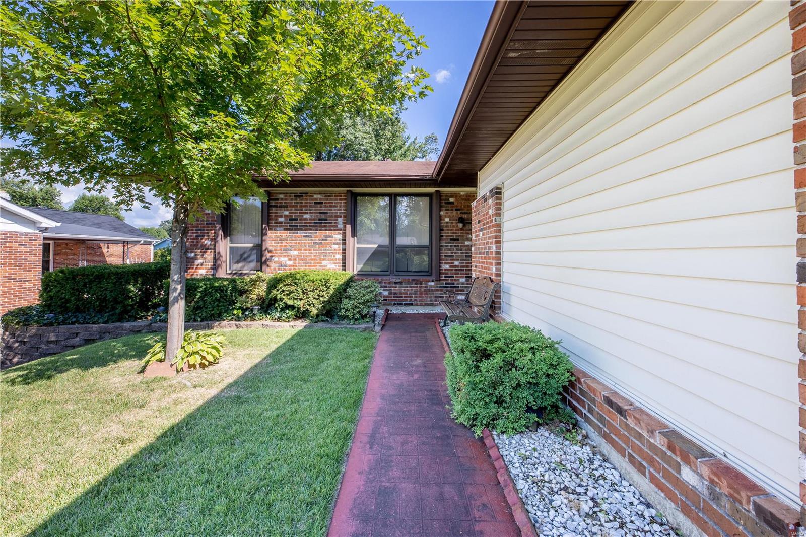 Mayer Wedgwood Green Pheasant Run - Residential