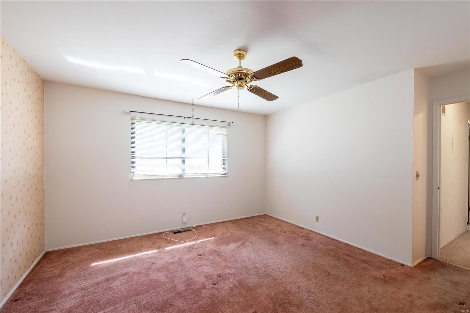 Mayer Wedgwood Green Pheasant Run - Residential