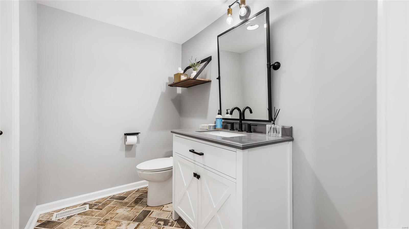 Westhampton 1 - Residential