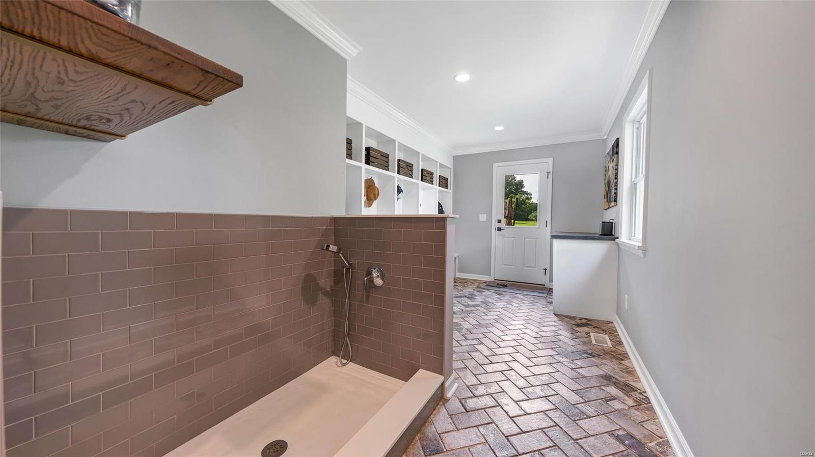 Westhampton 1 - Residential