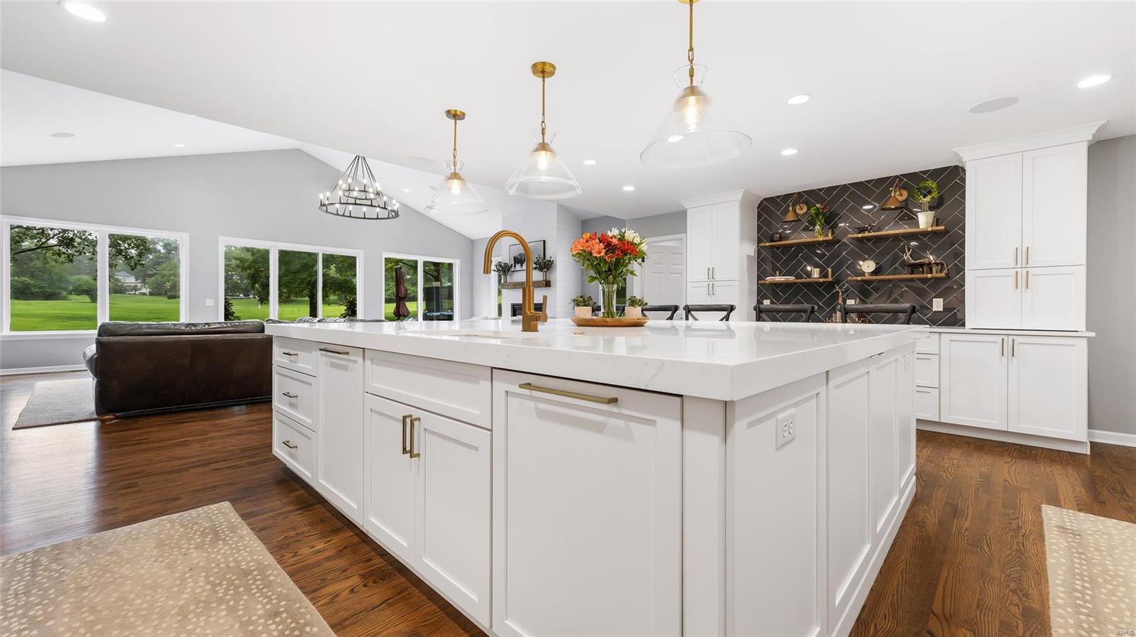 Westhampton 1 - Residential