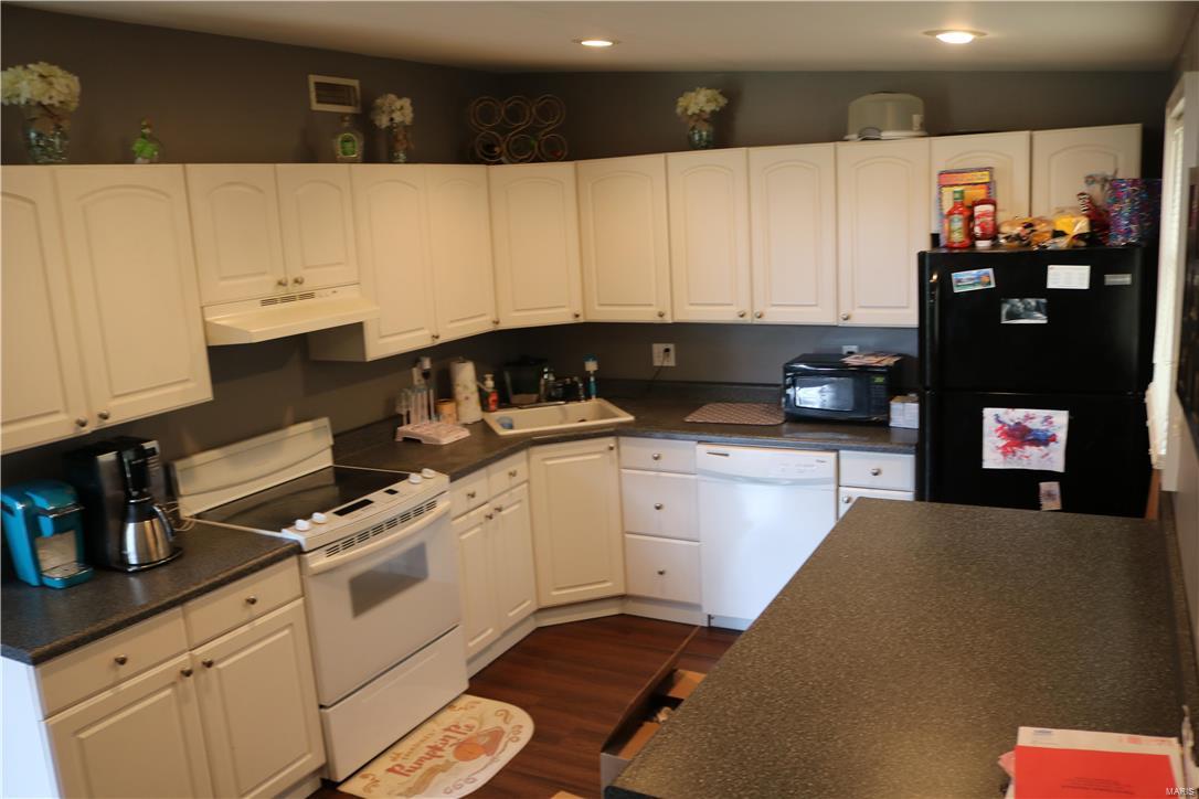 Robinwood 3 - Residential Lease