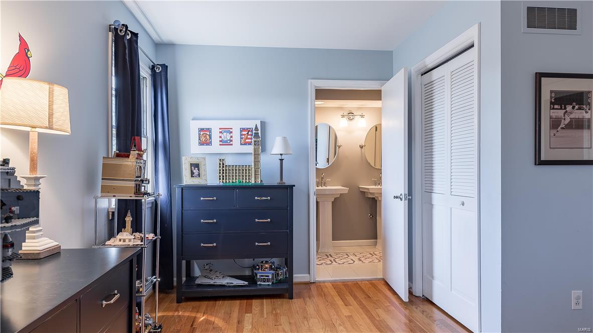 Woodview Estates - Residential