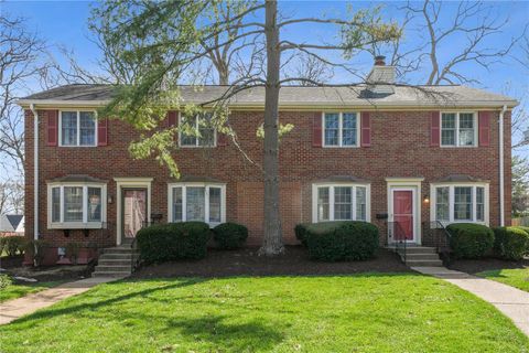 9046 West Swan Circle Brentwood MO 63144