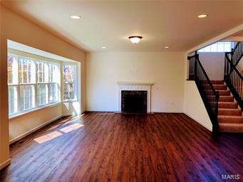 The Estates at Huntington Glen - Residential