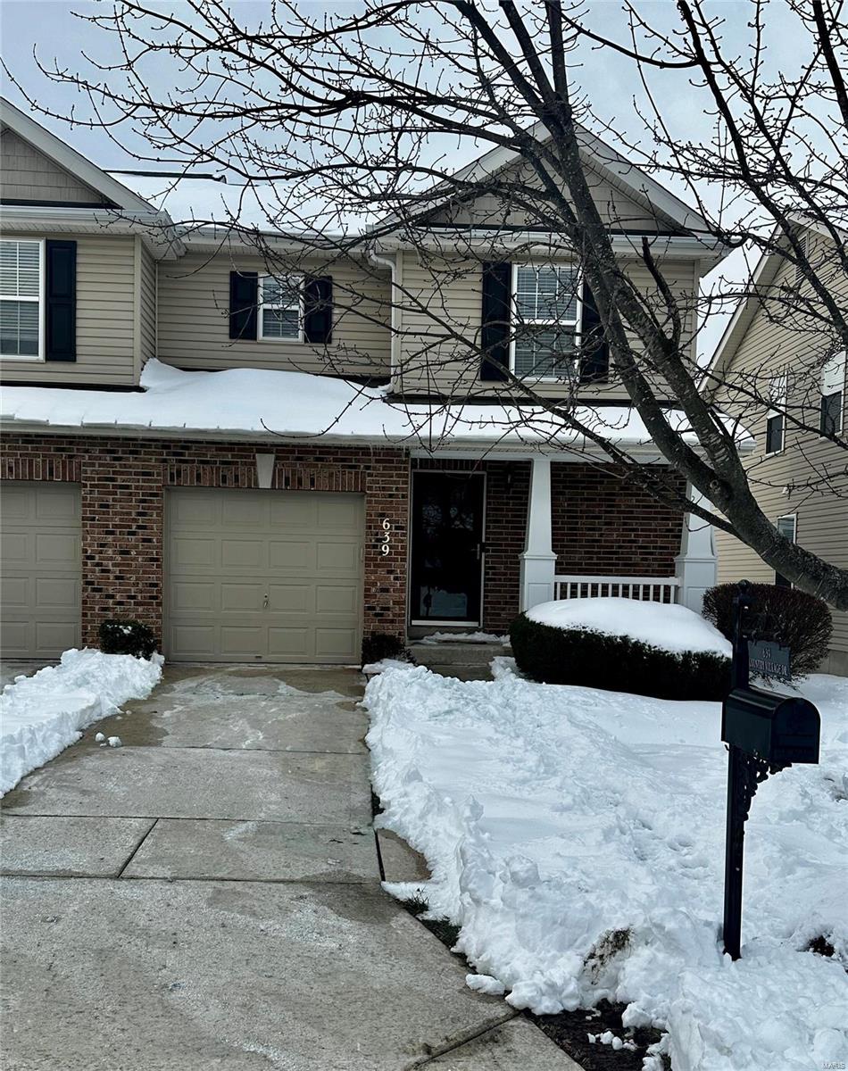 Lake St Louis, Missouri 63367, United States, 2 Bedrooms Bedrooms, ,2 BathroomsBathrooms,Residential,Pending,24963