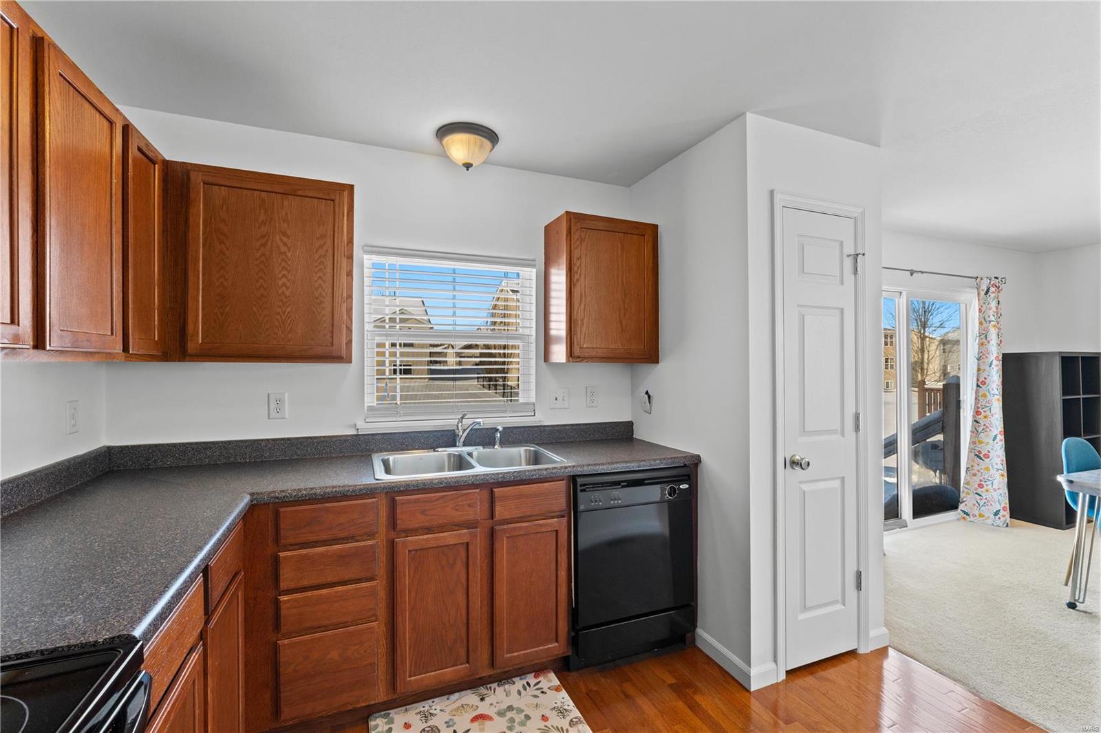 Lake St Louis, Missouri 63367, United States, 2 Bedrooms Bedrooms, ,2 BathroomsBathrooms,Residential,Pending,24963