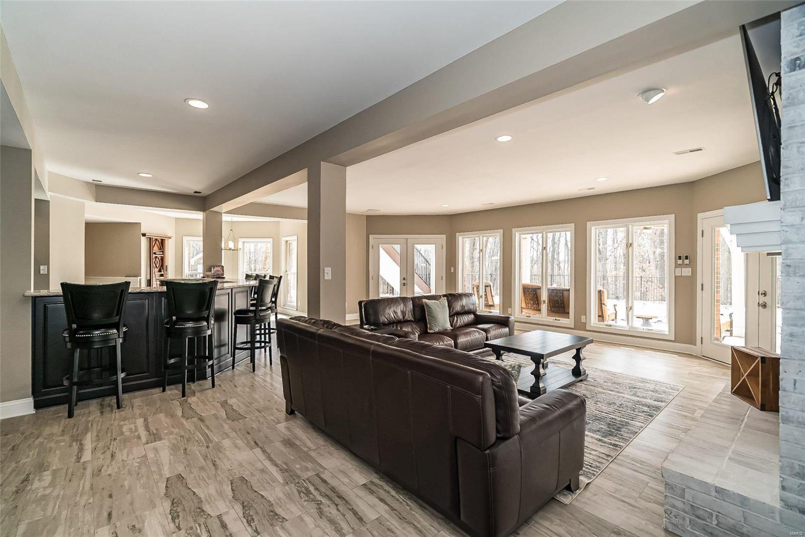 Lsl The Estate - Residential