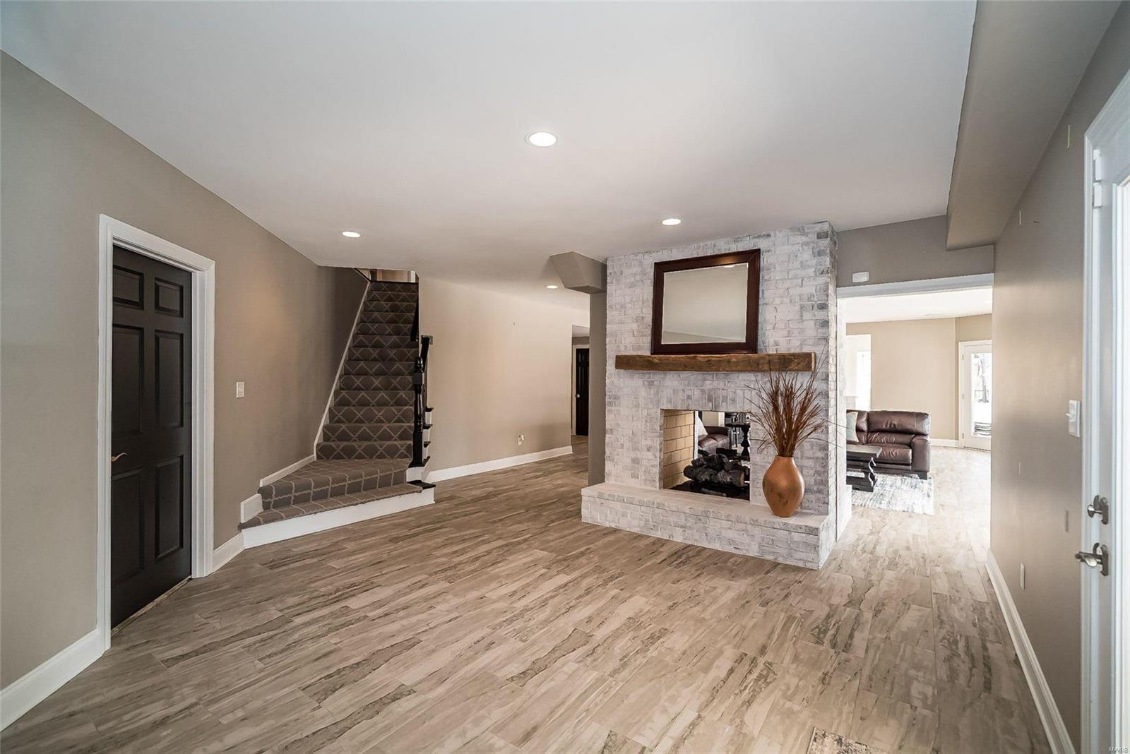 Lsl The Estate - Residential