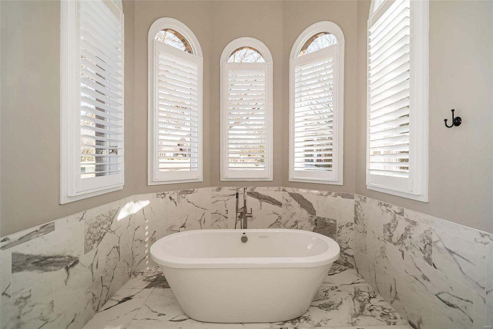 Lsl The Estate - Residential