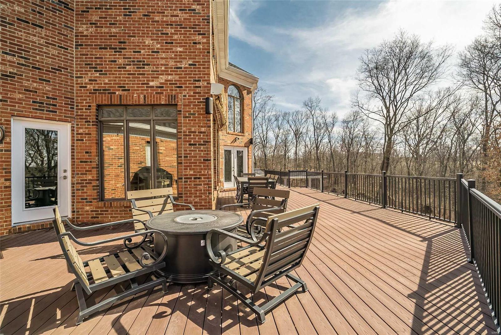 Lsl The Estate - Residential