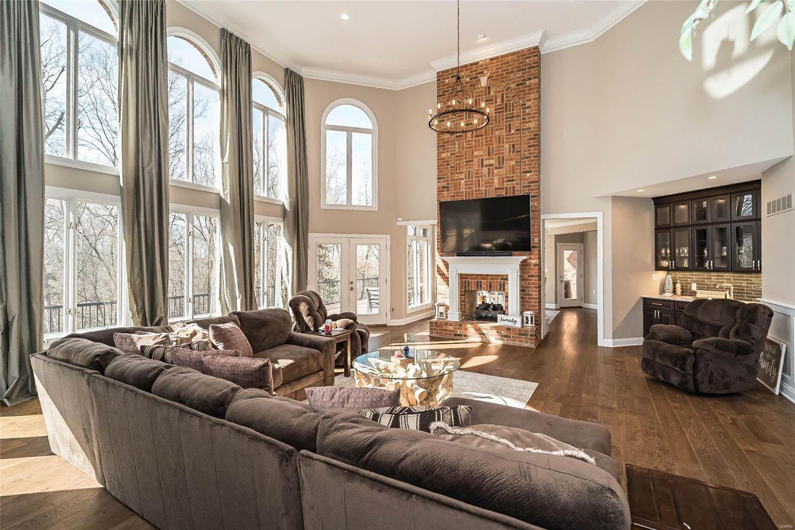 Lsl The Estate - Residential