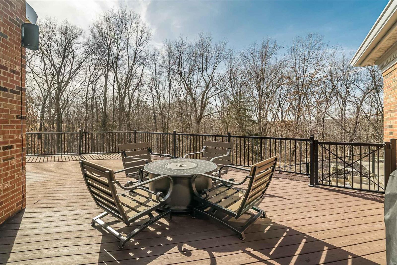 Lsl The Estate - Residential