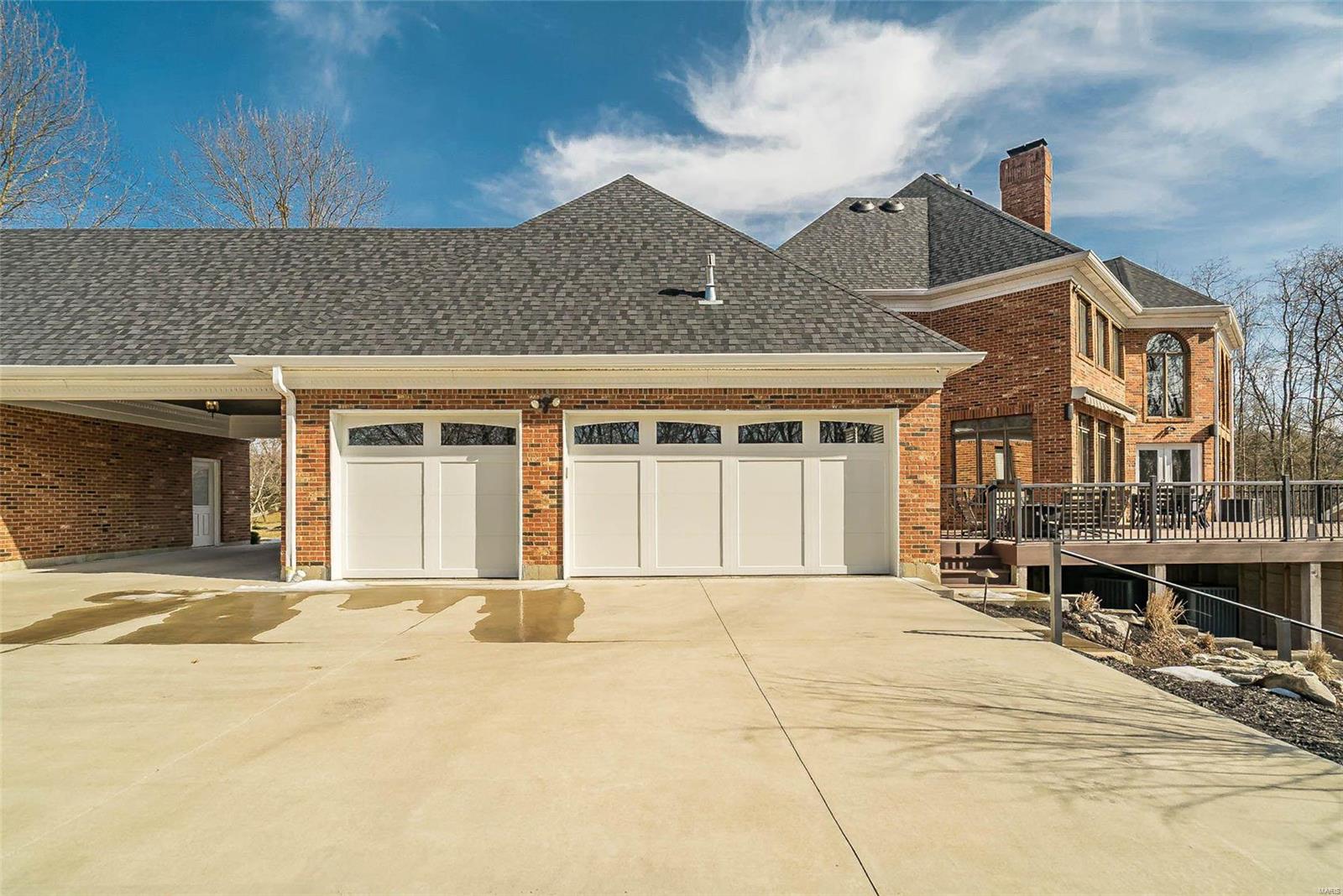 Lsl The Estate - Residential