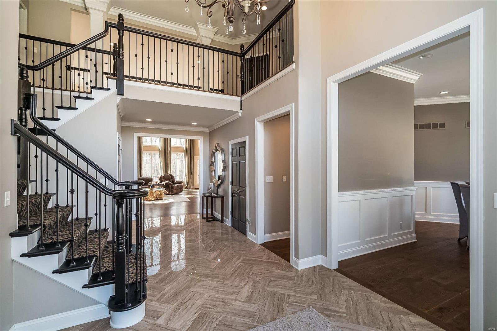 Lsl The Estate - Residential