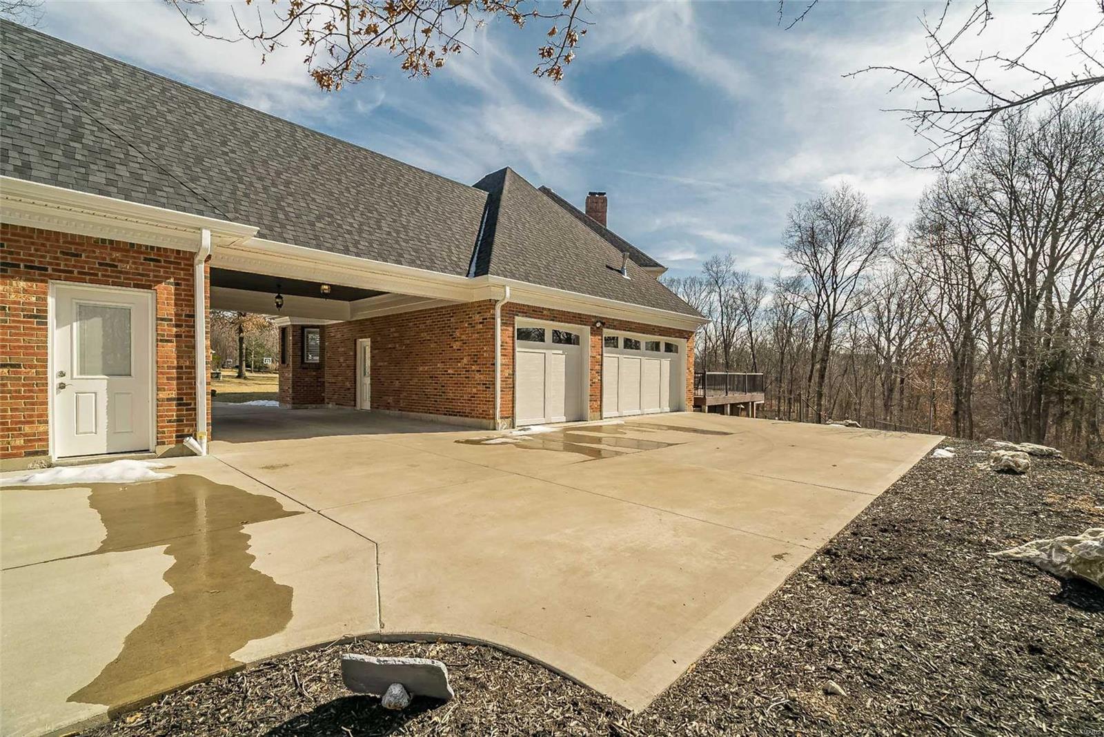 Lsl The Estate - Residential