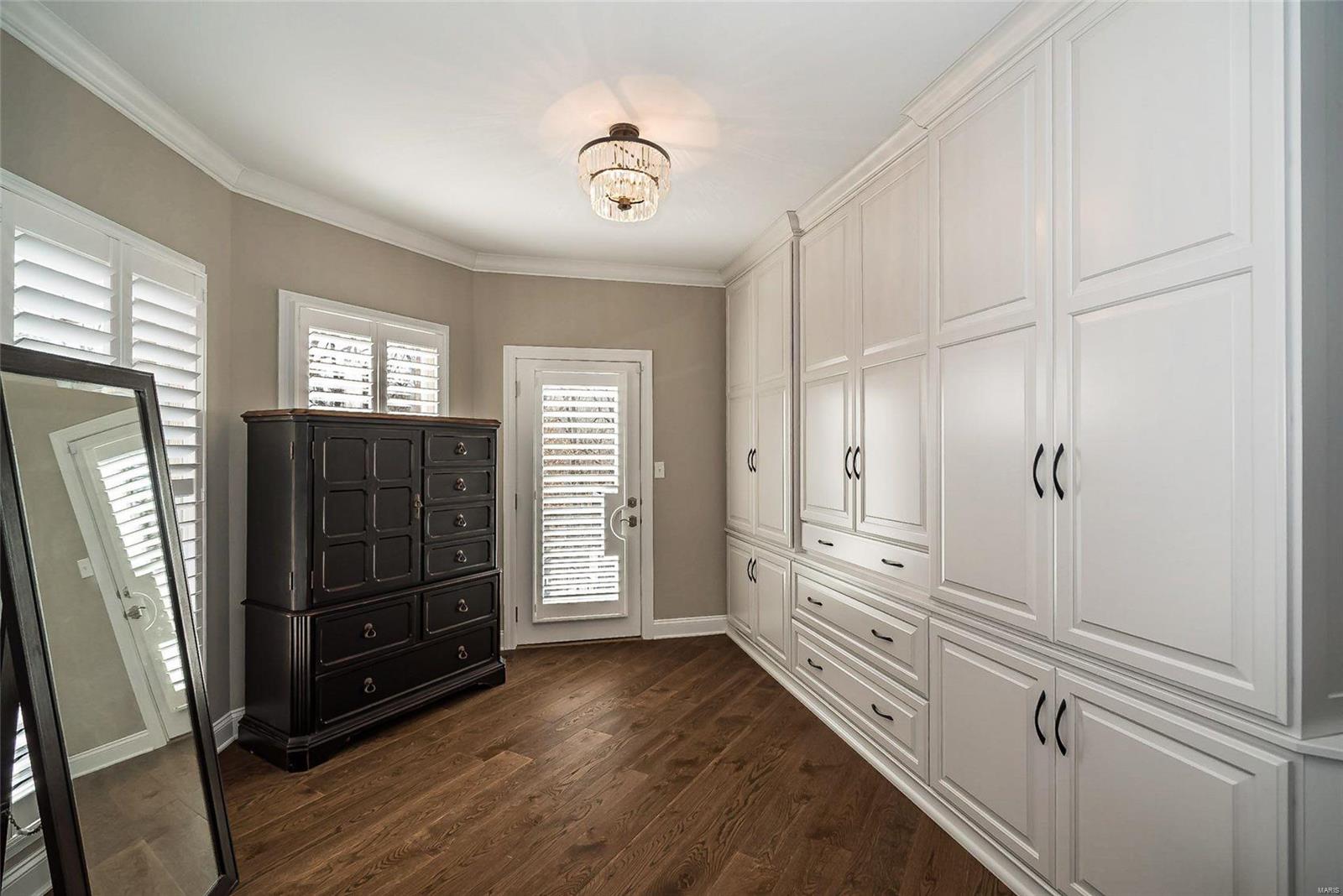 Lsl The Estate - Residential