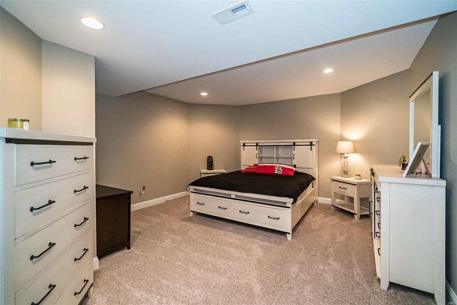 Lsl The Estate - Residential